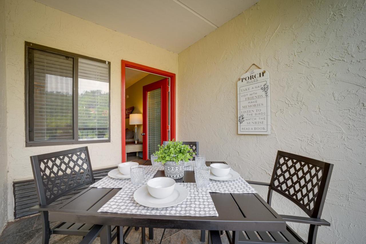 Stylish Gatlinburg Condo With Pool Walk Downtown! Exteriör bild